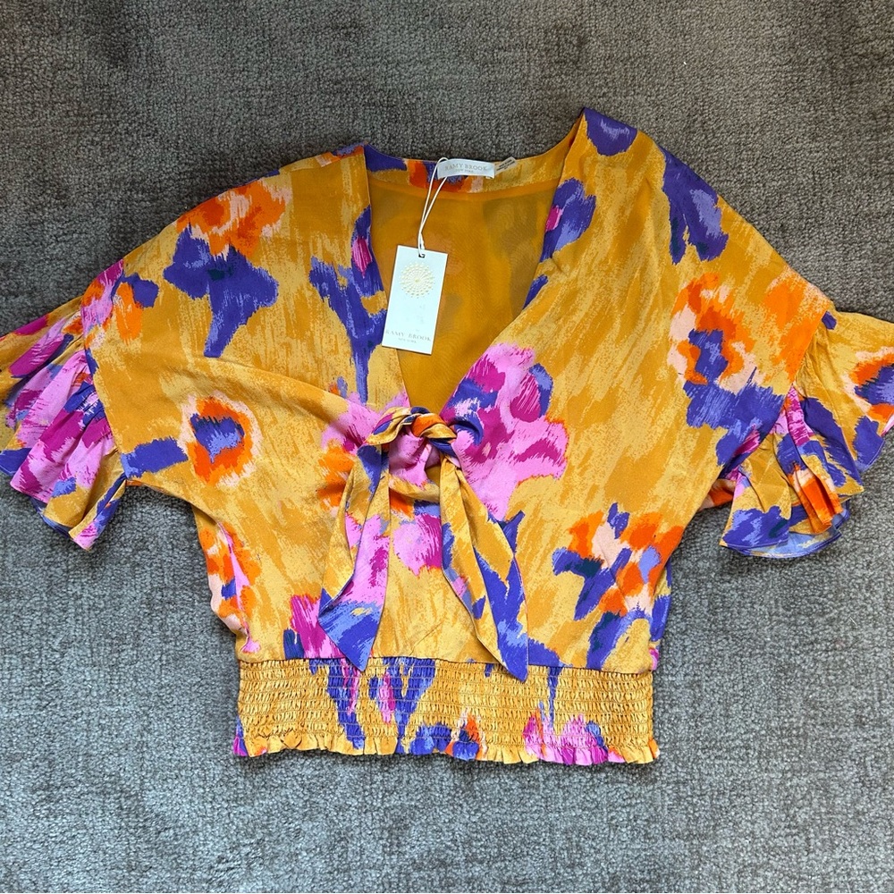 Vibrant Floral Women's Cropped Top